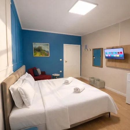 Cozy With Sunny Terrace