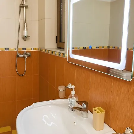 Cozy With Sunny Terrace *