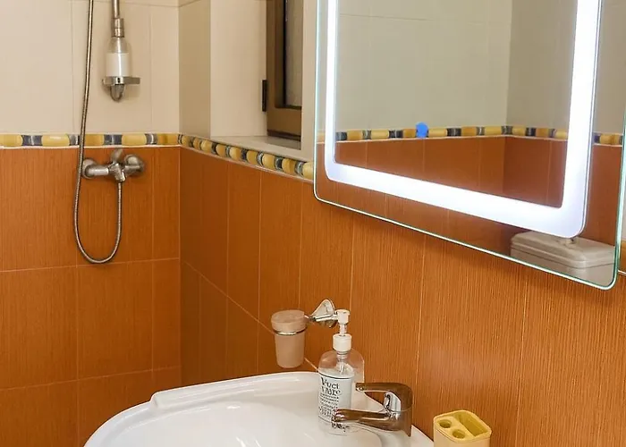 Cozy With Sunny Terrace *